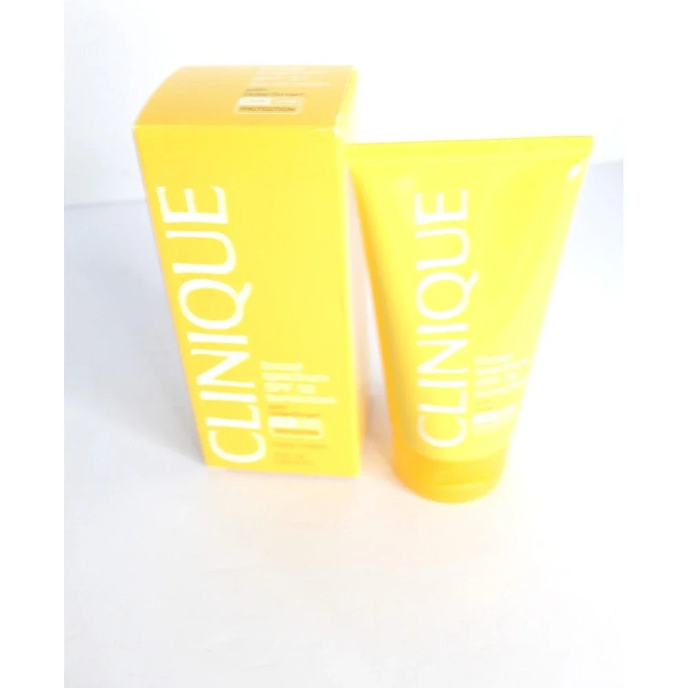 New Clinique Broad Spectrum SPF 50 Sunscreen Body Cream‎ White - 5oz/150ml NIB